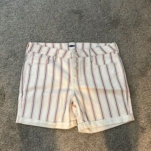 NWOT Old Navy shorts